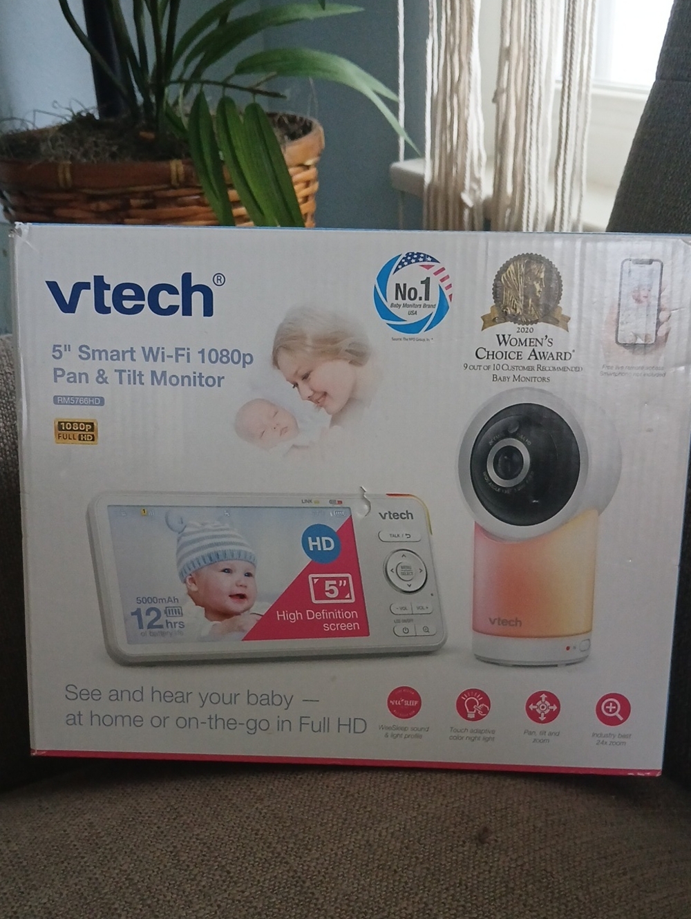VTech 5" Smart Wi‑Fi 1080p Pan & Tilt Monitor - White with Gradient Accent